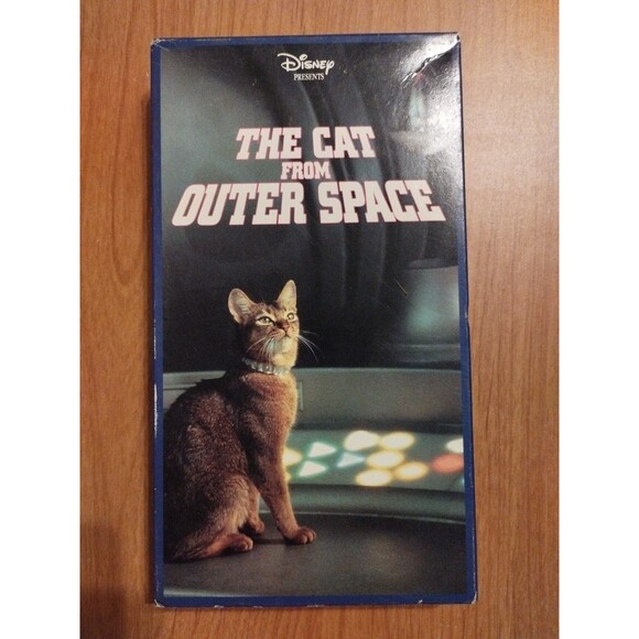 The Cat From Outer Space (VHS, 1997) - Picture 2 of 7